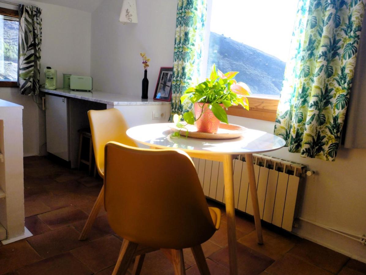 Casa Flores. Cuenca  Exteriör bild